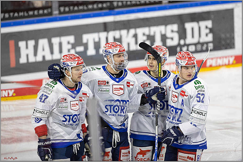 PENNY DEL;  Koelner Haie - Schwenninger Wild Wings; Koeln, 18.01.2023